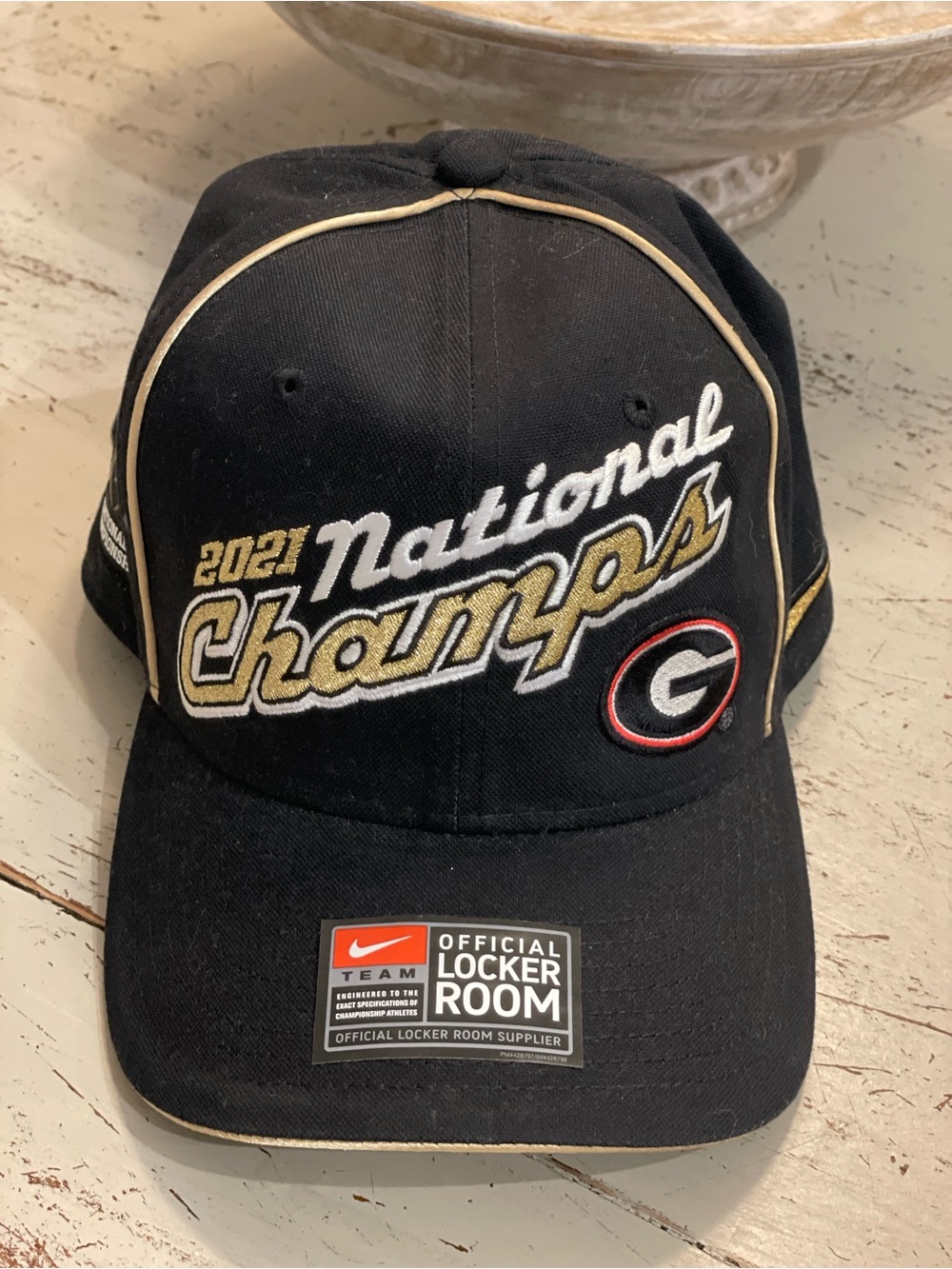 UGA Bulldogs 2021 National Champs Embroidered Baseball Black Cap with Gold Trim